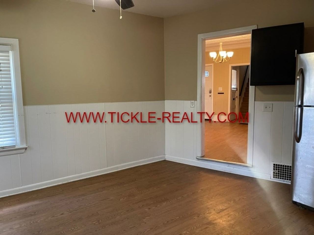 110 Henrietta St - Photo 3 of 18