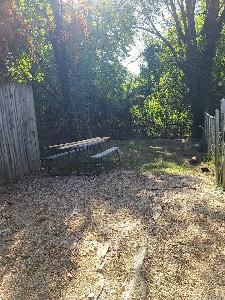 4161 Hollins Ferry Rd - Photo 3 of 17