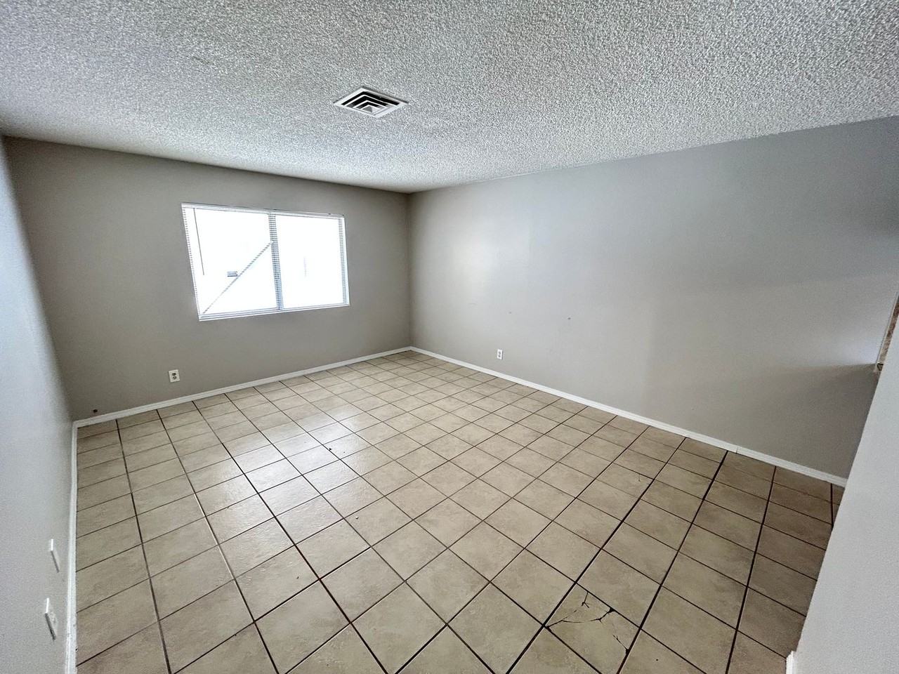 5147 Greene Ln #D - Photo 2 of 14