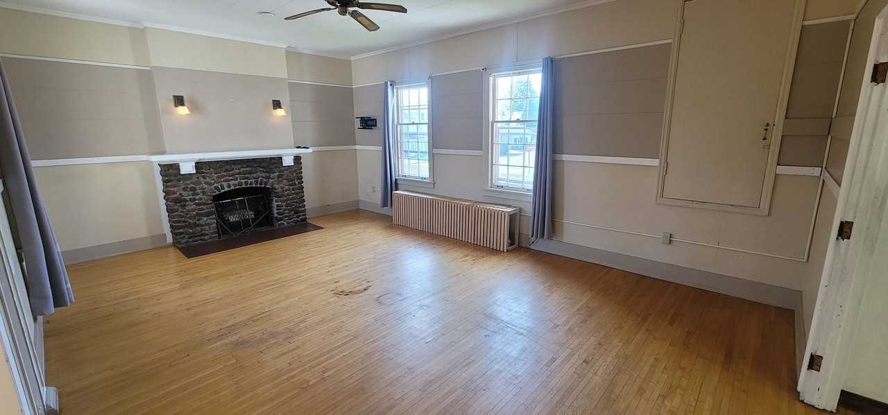 214 7th Street - Photo 2 of 17