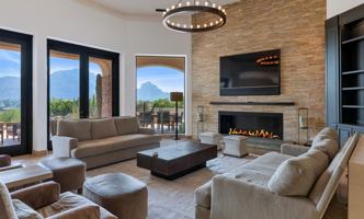 featured image of 6207 E Indian Bend Rd