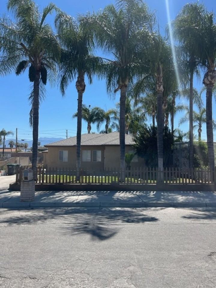 128 S Western Ave - Photo 5 of 7