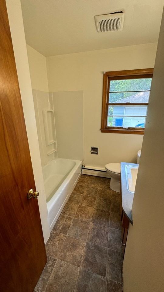 1230 10th St N - Photo 4 of 21