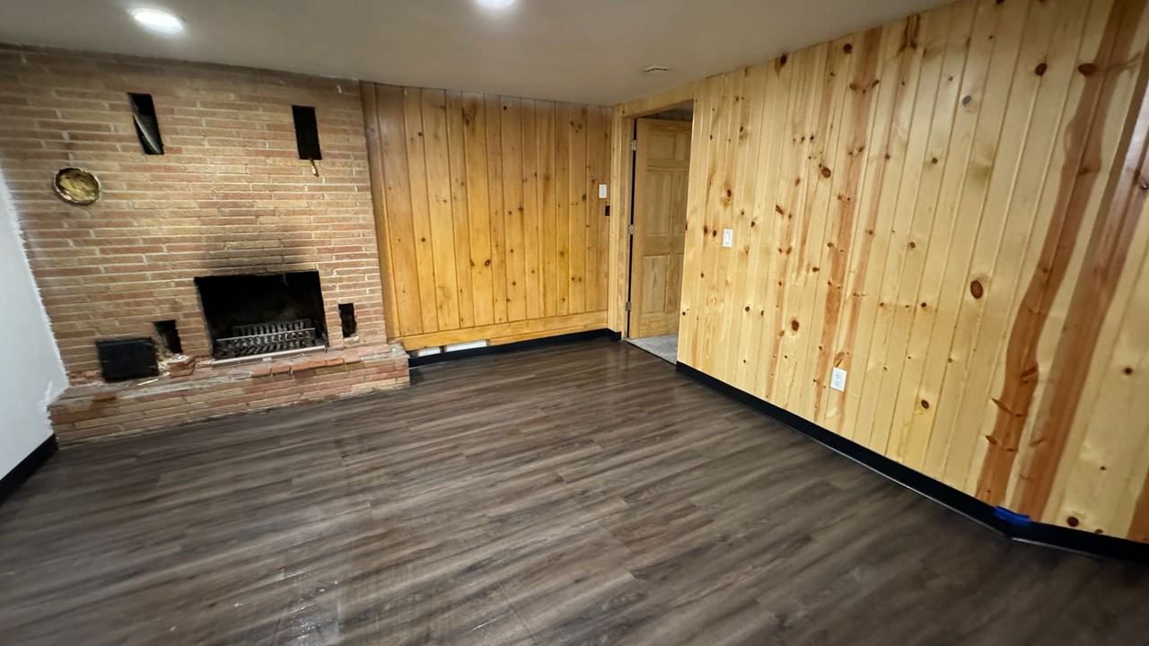 1230 10th St N - Photo 7 of 21