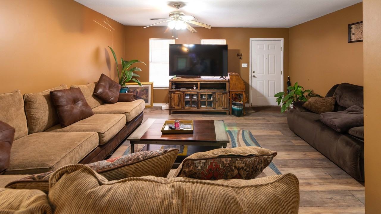 Howell Village Homes - Photo 3 of 17