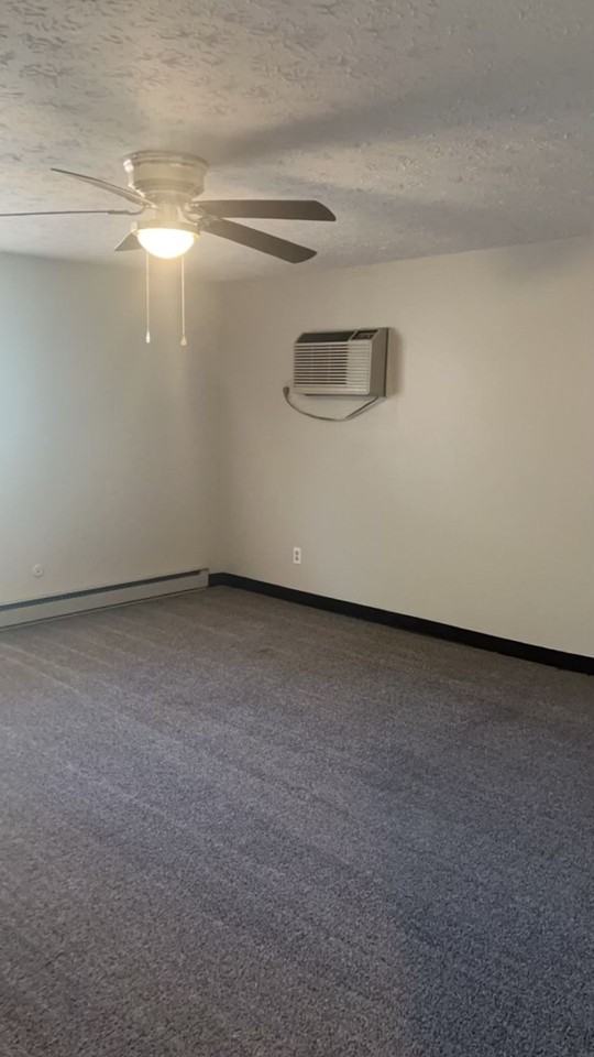 MN Cedar Village (833) - Photo 7 of 7