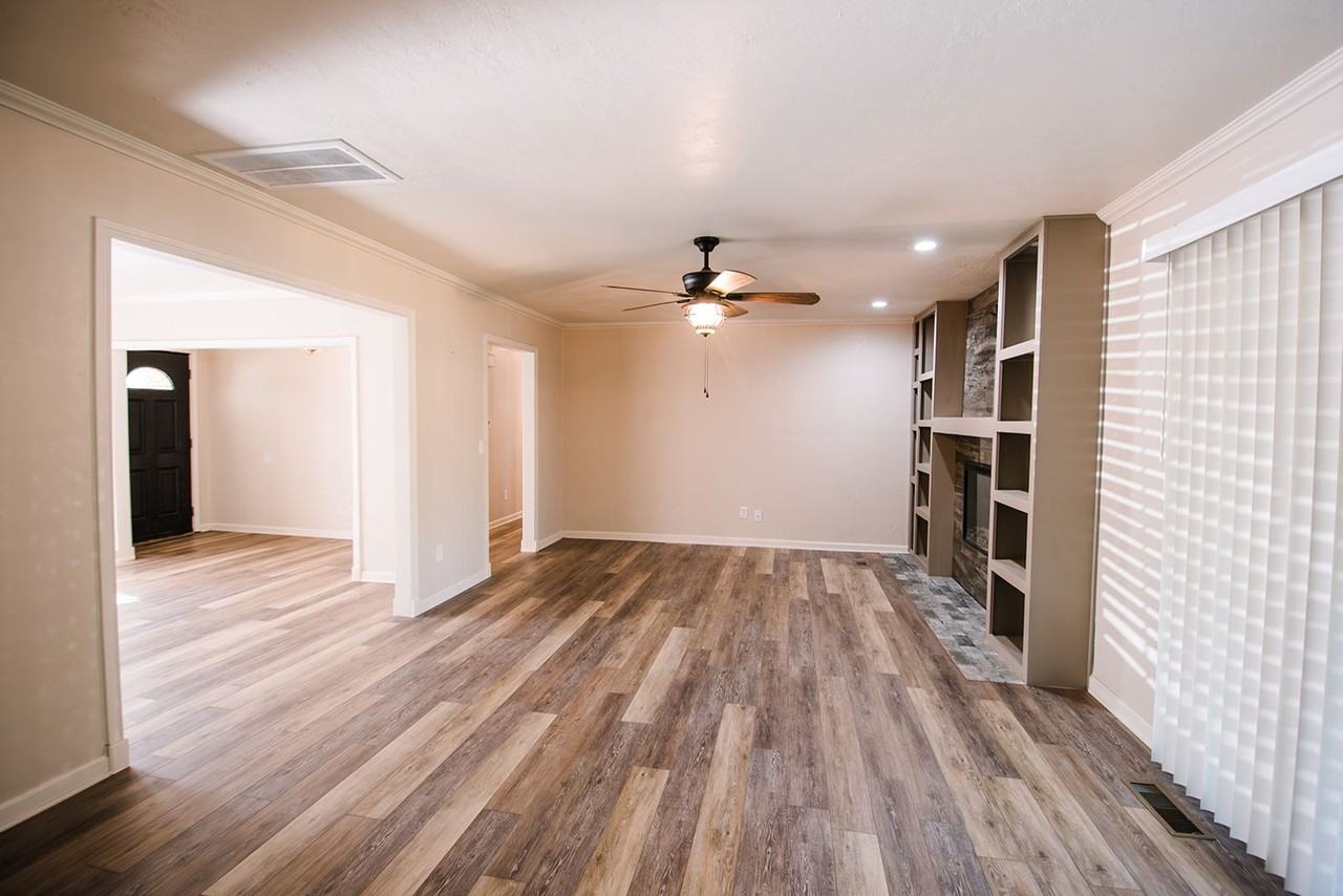 1608 S Berry Rd - Photo 6 of 35