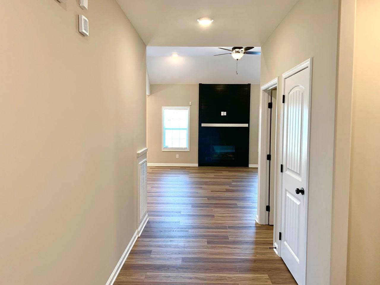 413 Ayden Ln - Photo 3 of 34