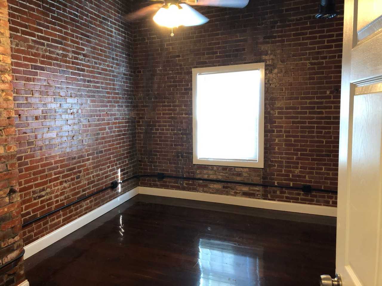 815 N. George St. - Photo 5 of 12