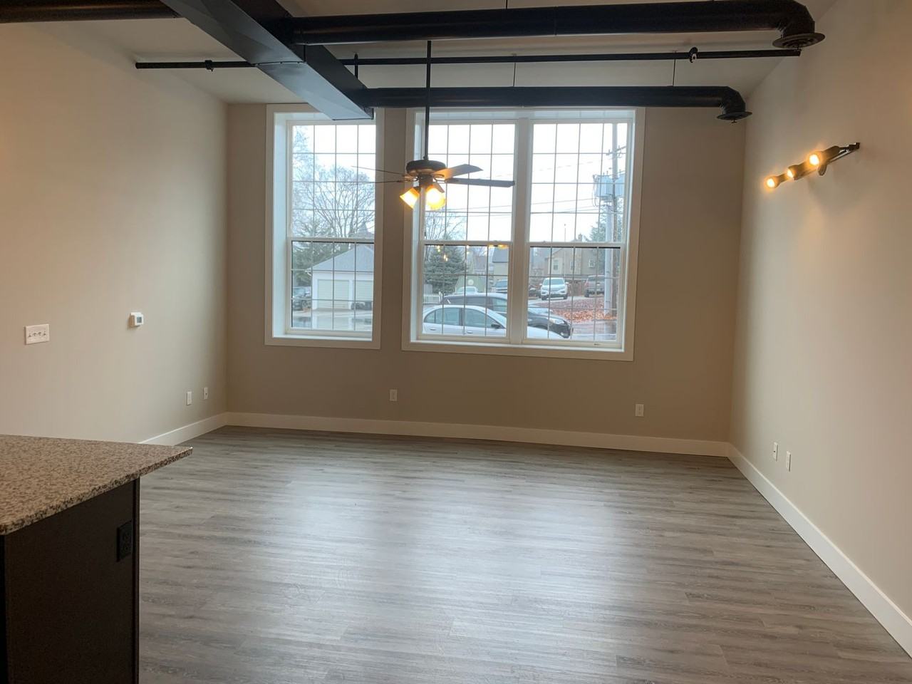 50 N East St - Photo 3 of 48