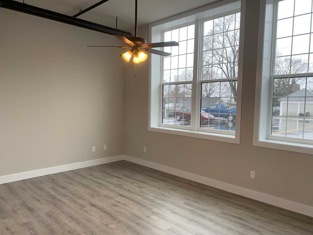 50 N East St - Photo 5 of 48