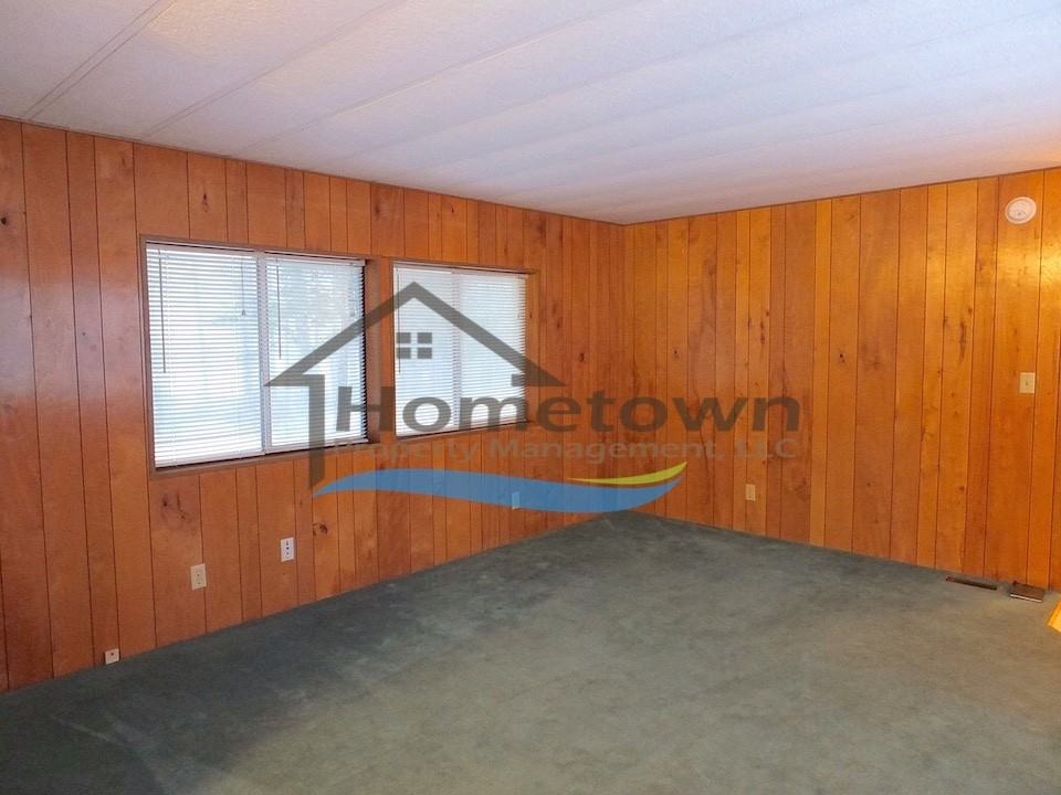 468800 Highway 95 - Photo 7 of 15