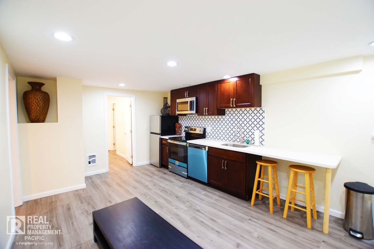 1835 Bonita Road - Photo 3 of 20