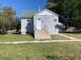 featured image of 103 E Center St