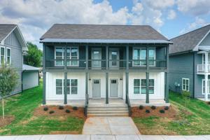 featured image of 137 Berlin St