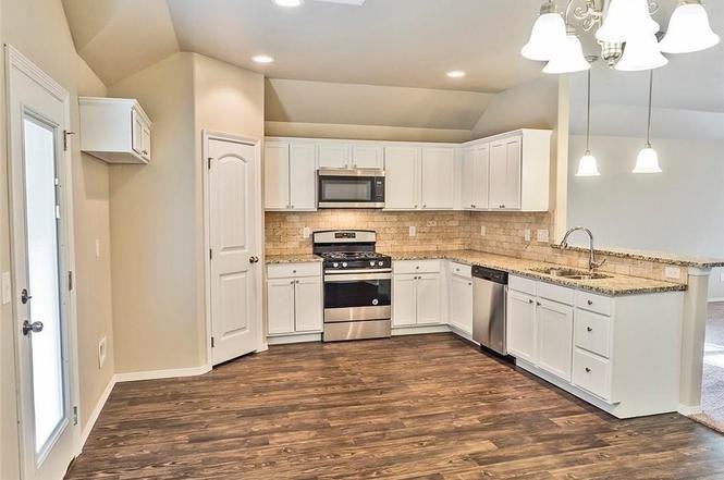 14360 Timberdale Dr - Photo 4 of 50