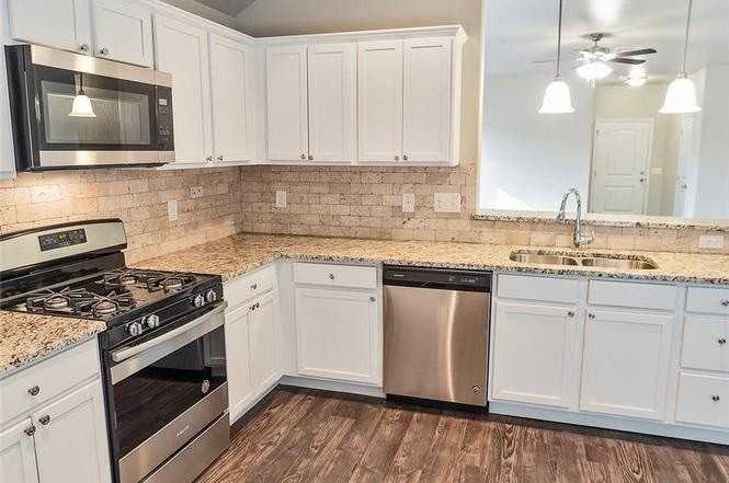 14360 Timberdale Dr - Photo 5 of 50