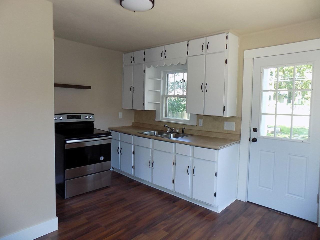 1701 W Thoman St - Photo 4 of 11