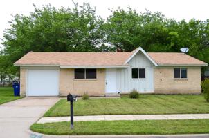 featured image of 5729 Emerson Dr