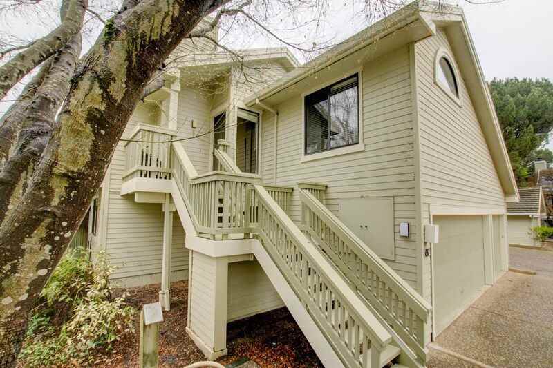 69 Eucalyptus Knoll St - Photo 2 of 19