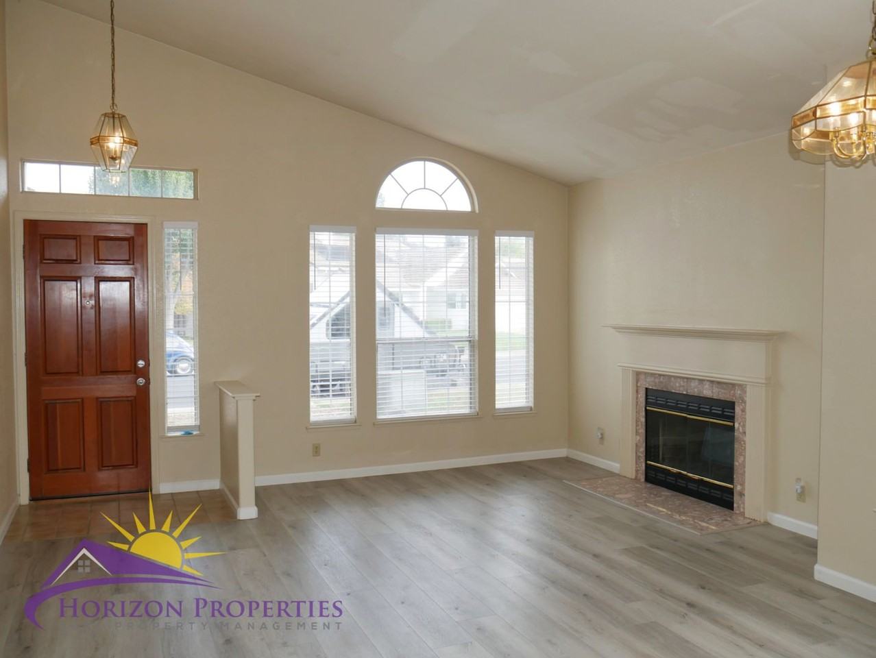 9472 Clementine Way - Photo 2 of 30
