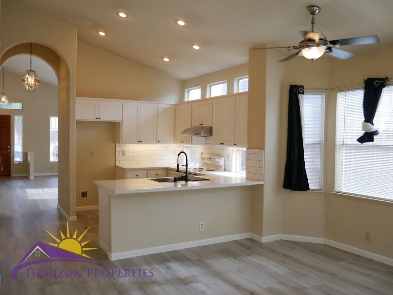 9472 Clementine Way - Photo 5 of 30