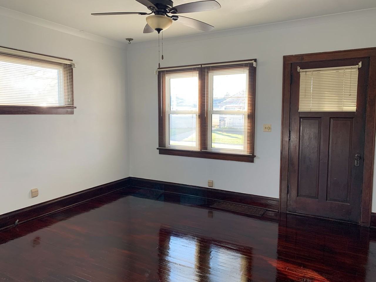 5531 41st Ave - Photo 3 of 13