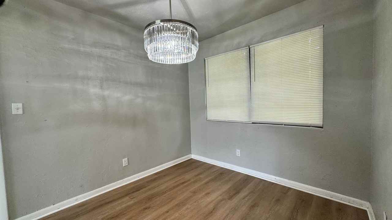 804 La Marche Drive - Photo 5 of 14