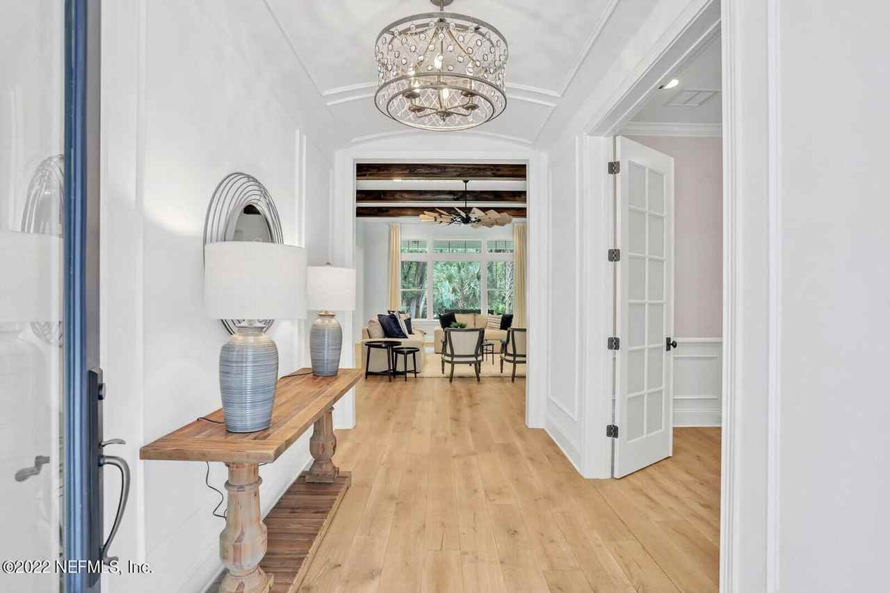 168 Hickory Hill Dr - Photo 3 of 42
