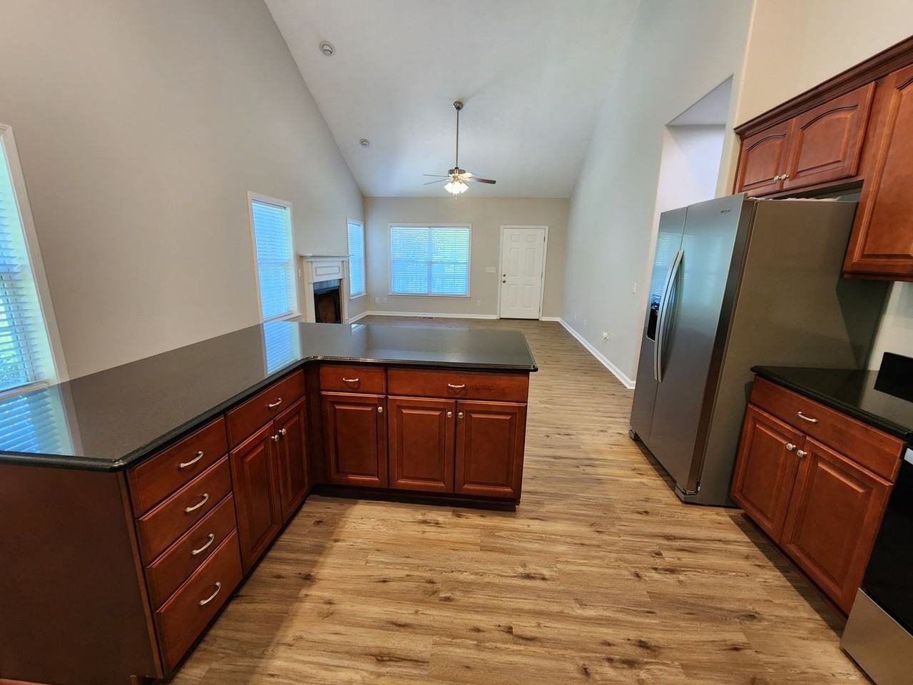 1415 Williamson Rd #B - Photo 6 of 16