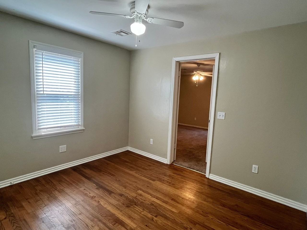 4807 North Mueller Avenue - Photo 7 of 15