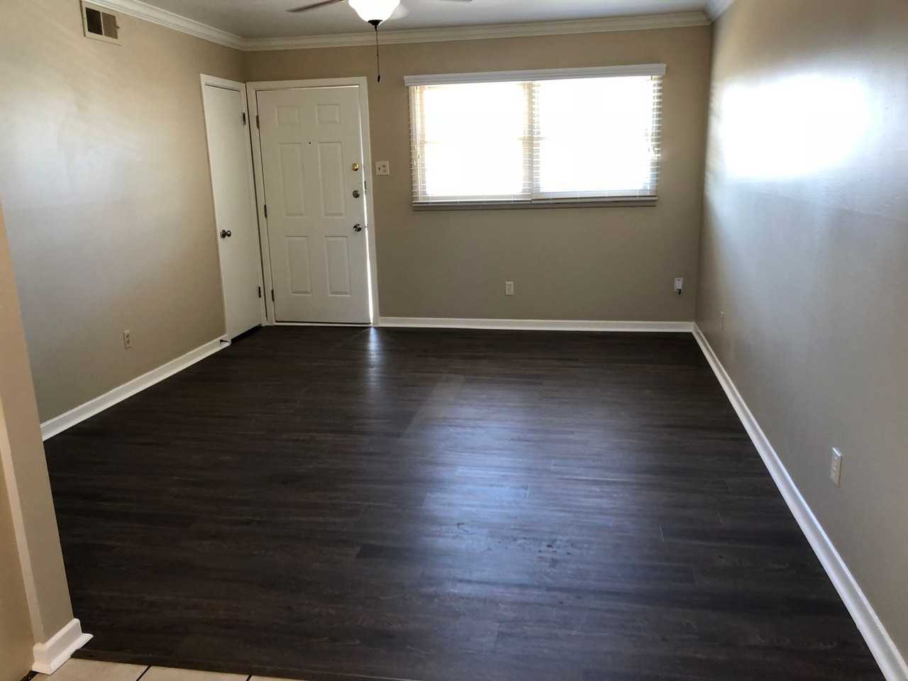 3110 58th St - Photo 2 of 8