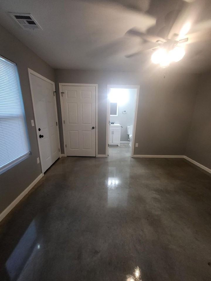 1409-1411 S Byers - Photo 3 of 13