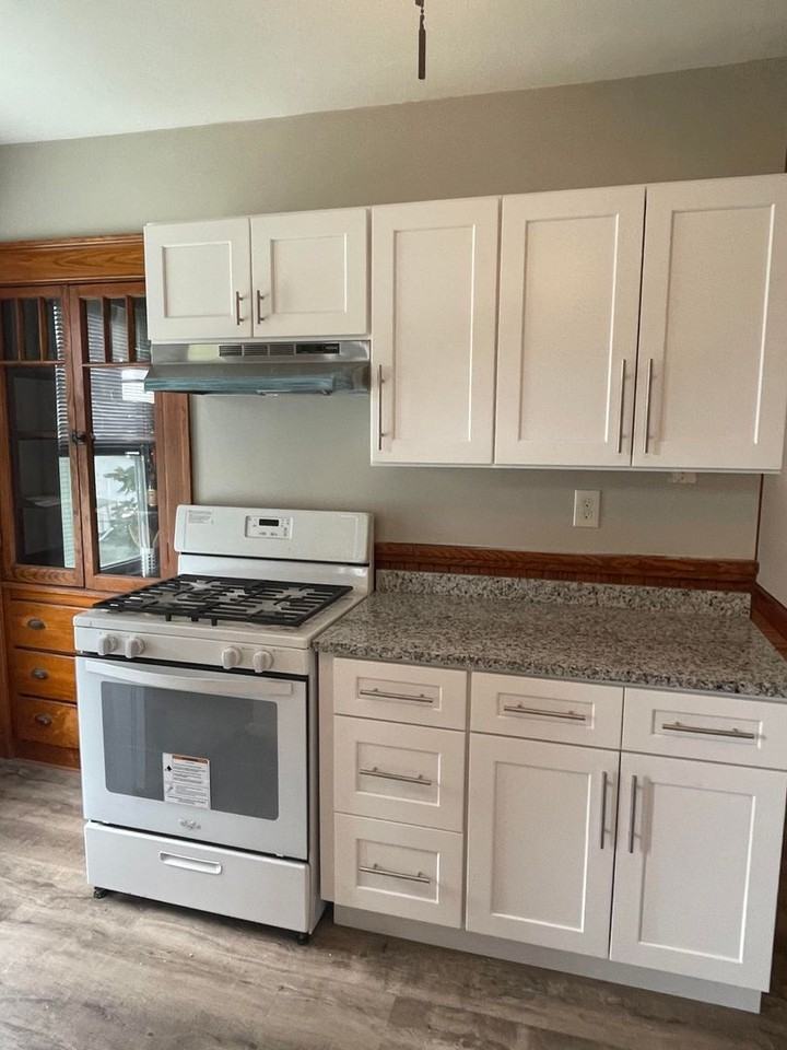 151 Ingleside - Photo 2 of 12