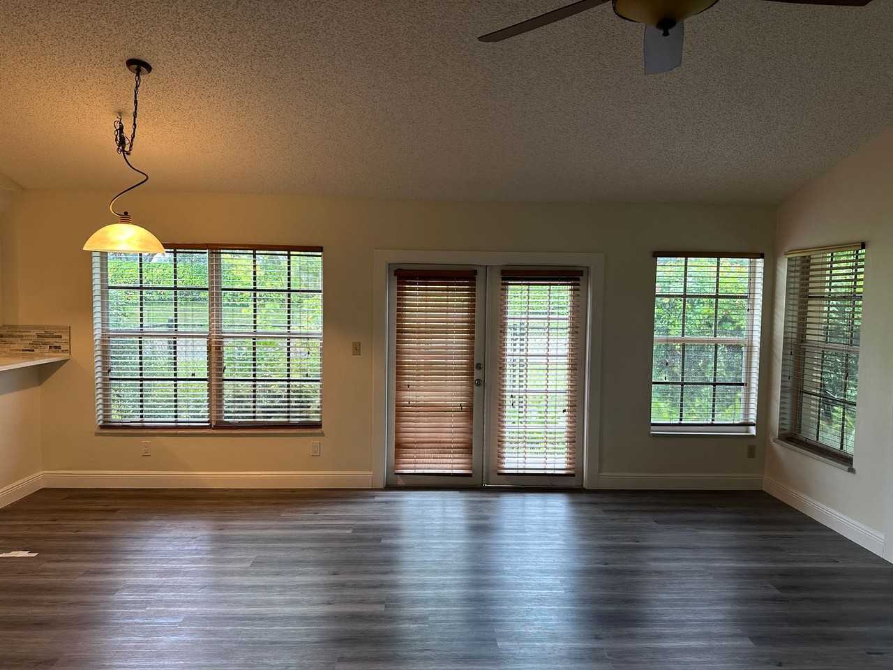 8800 Lake Park Cir N - Photo 3 of 30