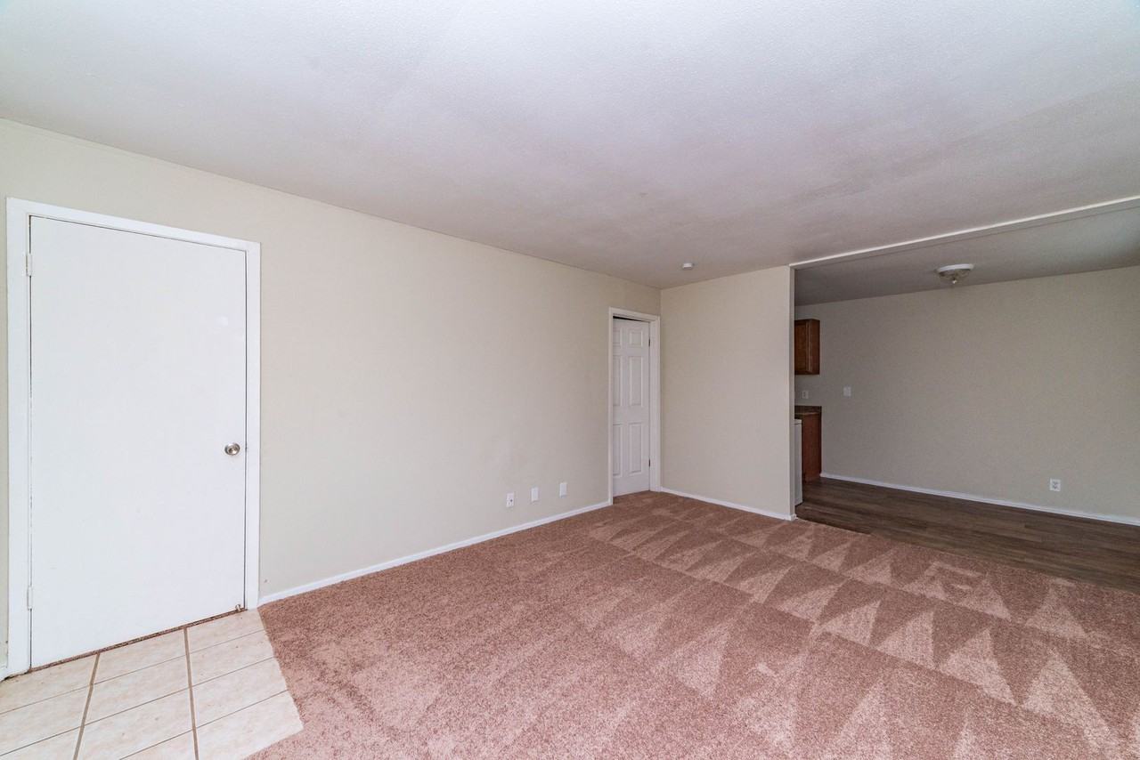 7131 Glen Ter #1 - Photo 7 of 15