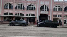 101 W Oak St - Photo 1 of 1