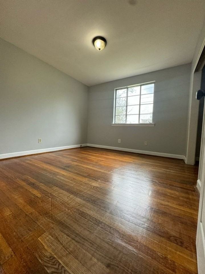 3445 Le Bron Rd - Photo 6 of 9