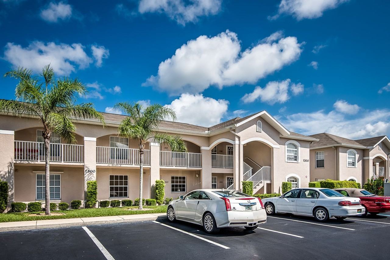 11644 Sw Egret Cir #1303 - Photo 7 of 8