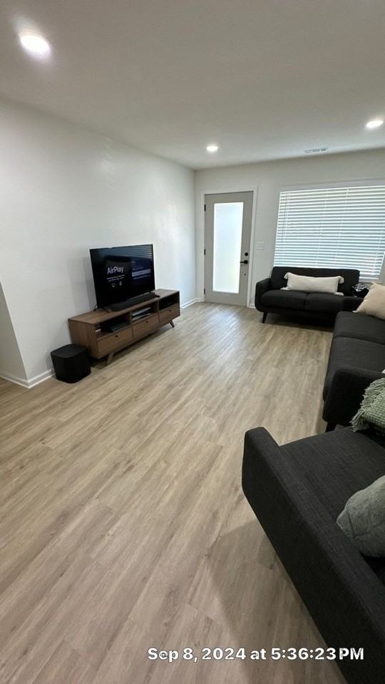505 Nw Holly Ln - Photo 2 of 26