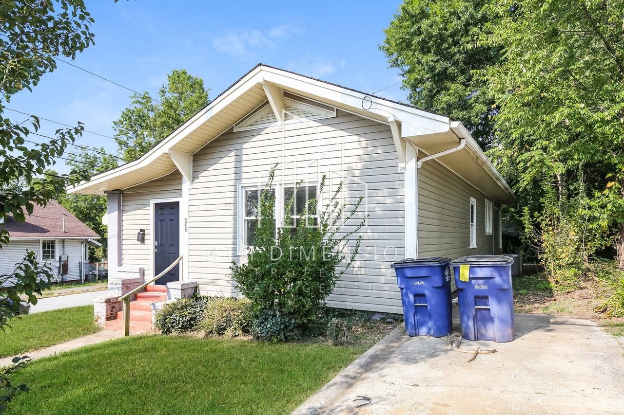 902 Rich Ave - Photo 3 of 15