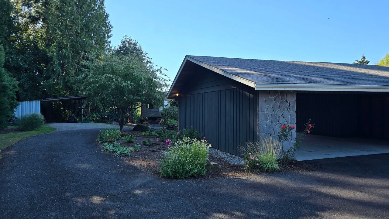 16205 Ne 189th Cir - Photo 3 of 35