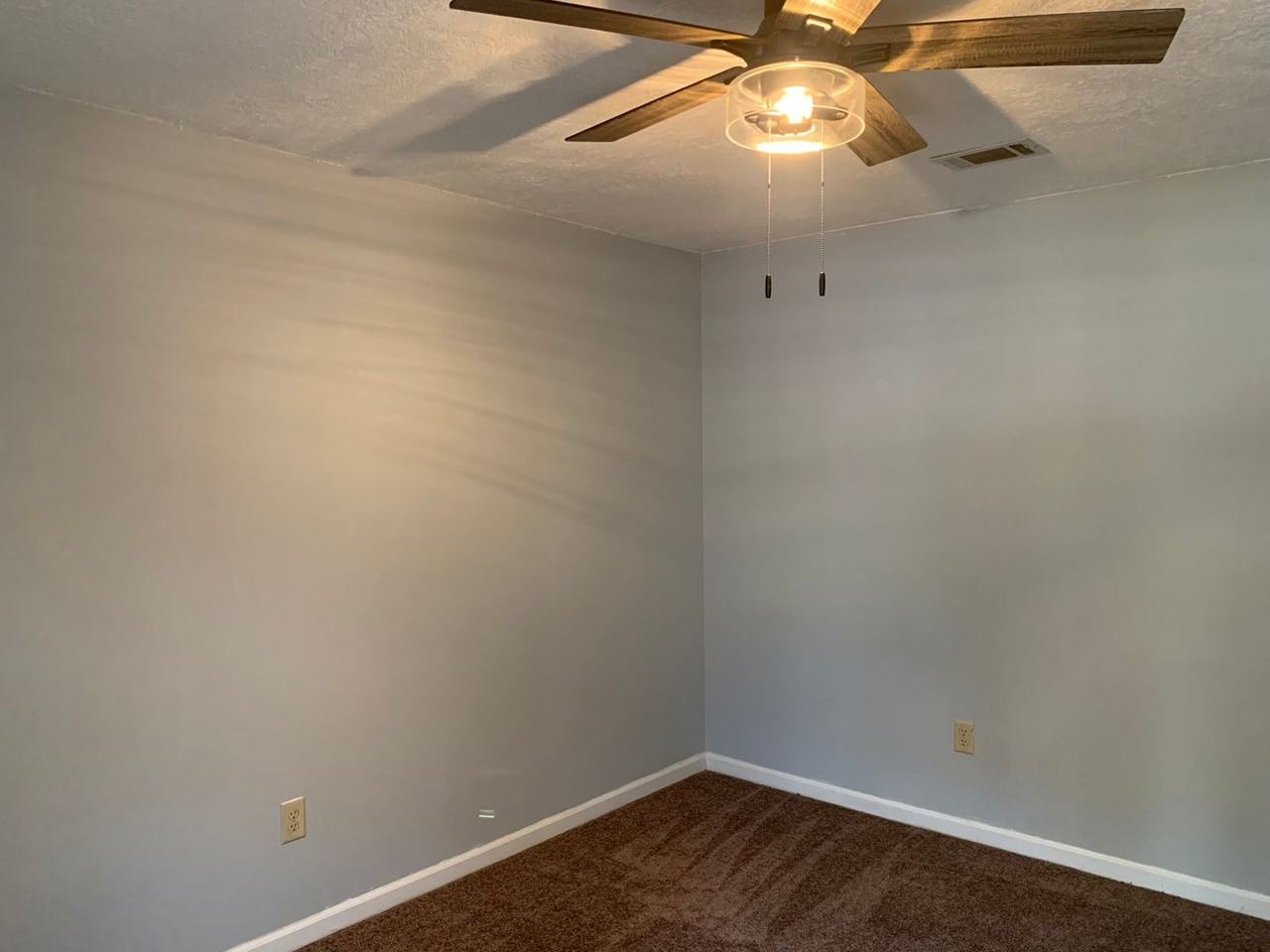 5279 Oak Springs Dr - Photo 3 of 11