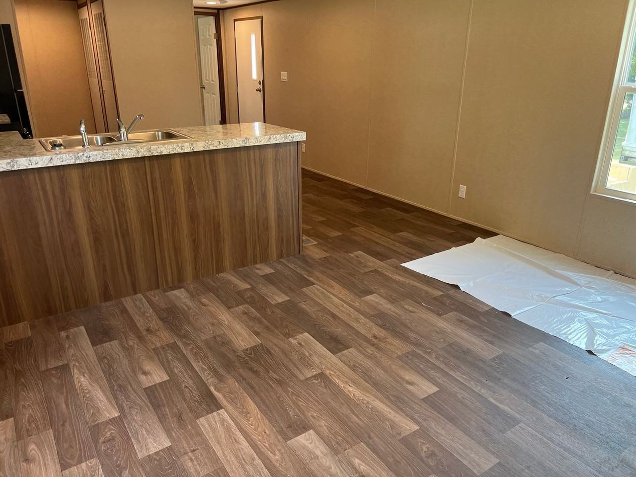 109 Harrison St - Photo 3 of 13