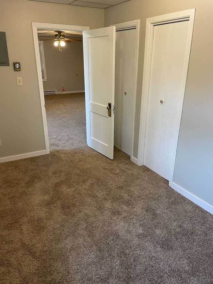 49 1/2 9th St - Photo 6 of 38