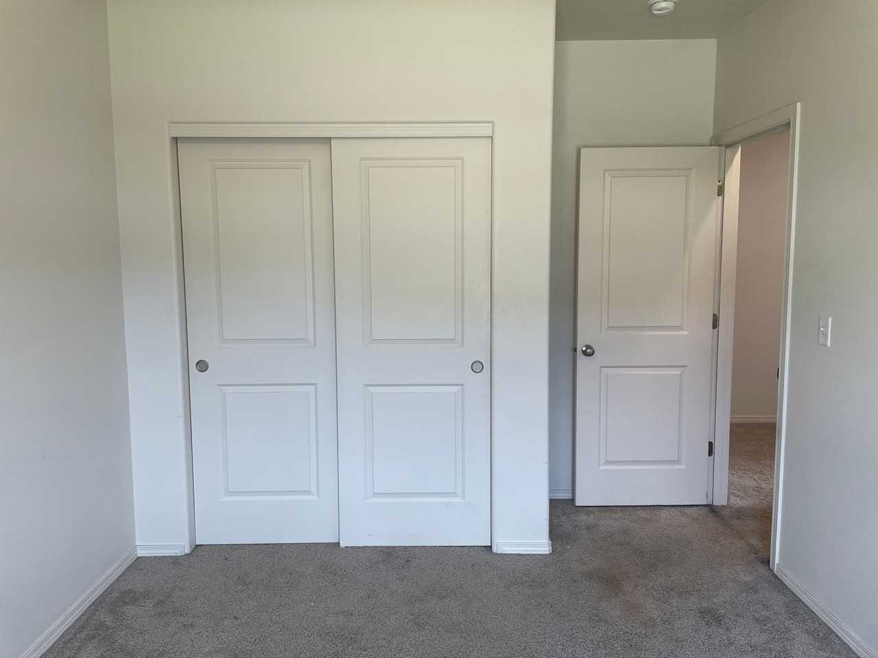 4248 W Bufflehead Blvd - Photo 7 of 9