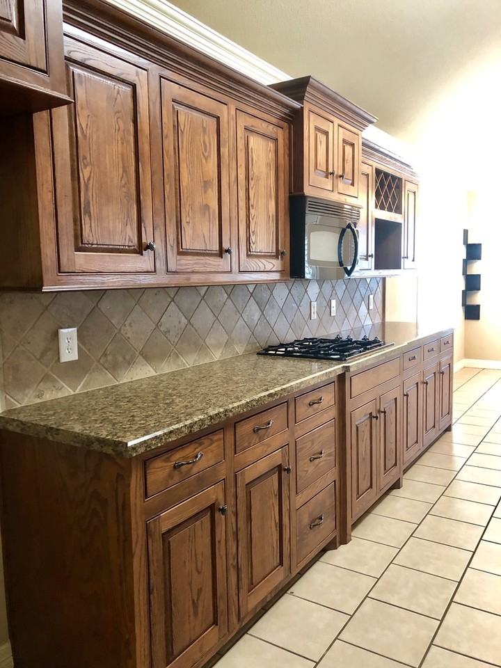 5729 107th St - Photo 5 of 28