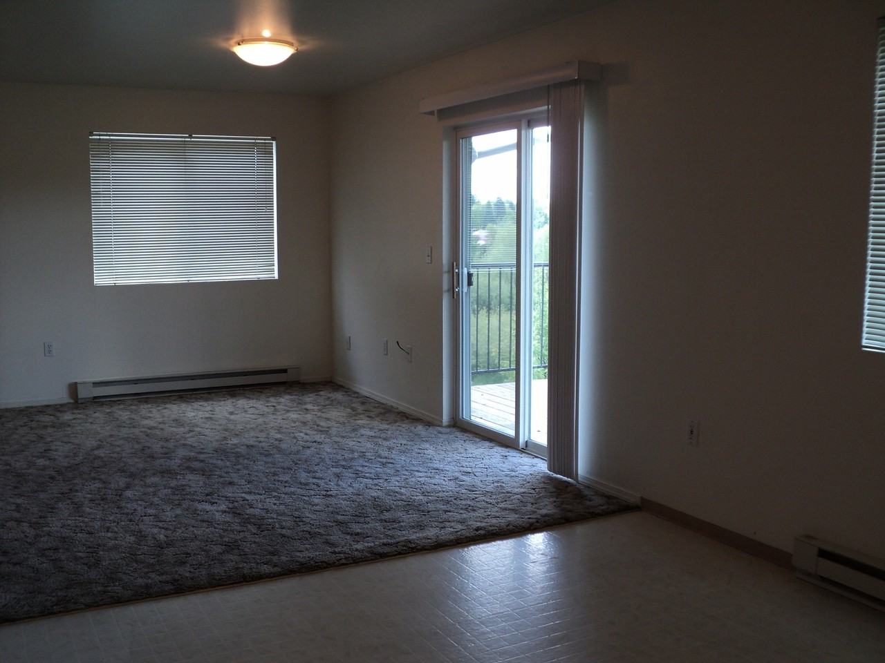 1830 White Ave - Photo 2 of 12