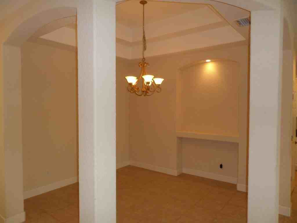 61 Westland Run - Photo 2 of 9