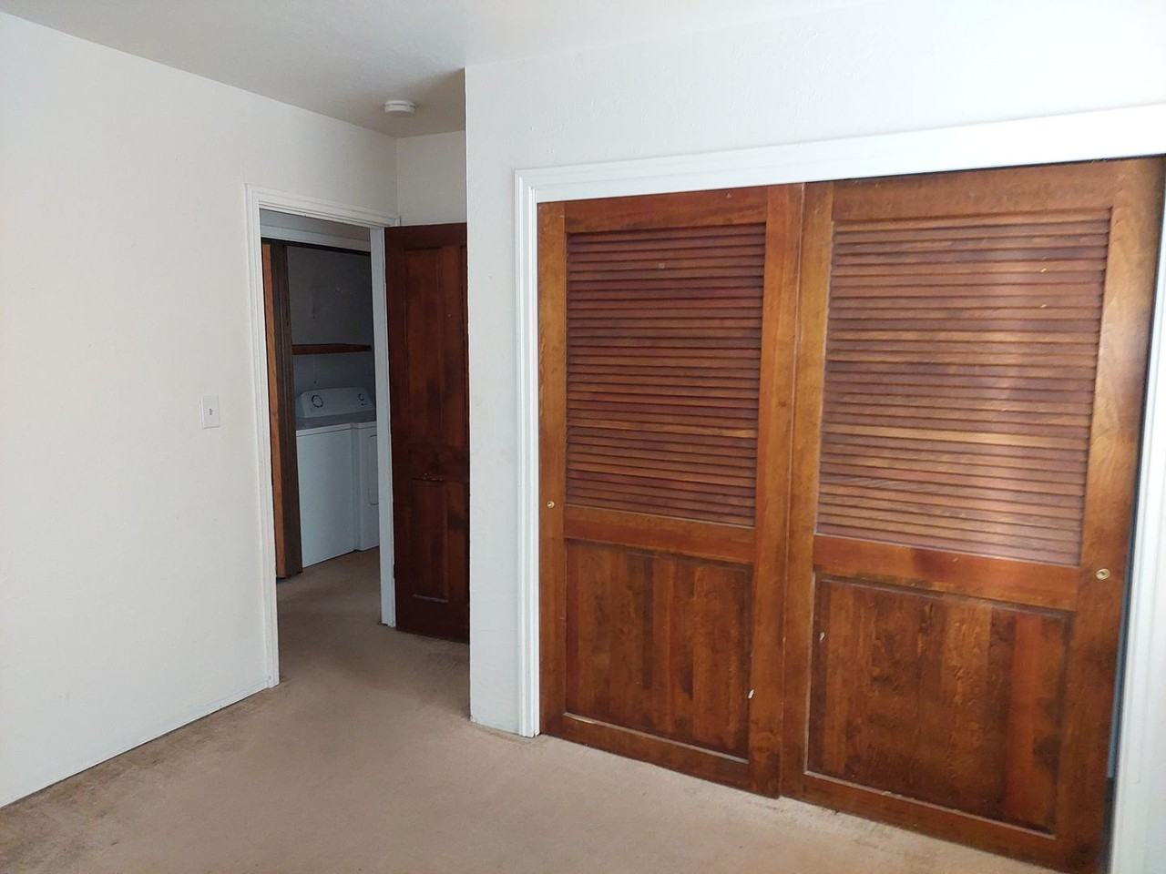 2468 Lupine Trl - Photo 3 of 13
